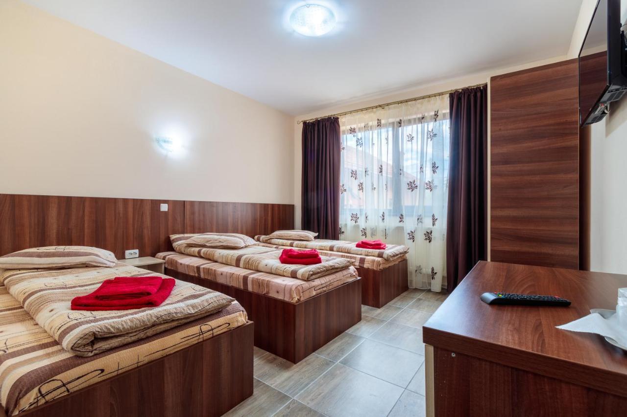 Pensiunea Arthur Râmnicu Vâlcea Exterior foto