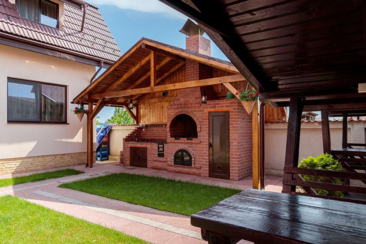 Pensiunea Arthur Râmnicu Vâlcea Exterior foto
